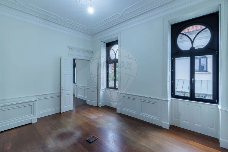 Prédio para Venda em Cedofeita, Santo Ildefonso, Sé, Miragaia, São Nicolau e Vitória Foto 27