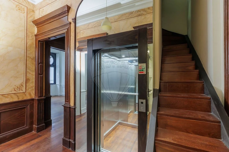 Prédio para Venda em Cedofeita, Santo Ildefonso, Sé, Miragaia, São Nicolau e Vitória Foto 32