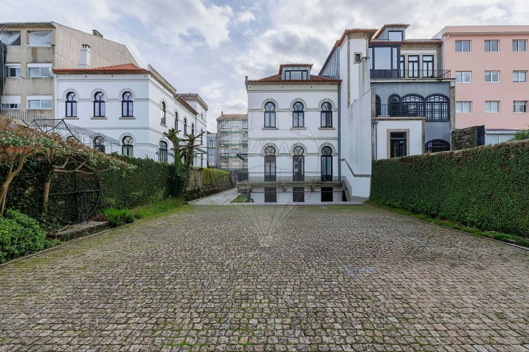 Prédio para Venda em Cedofeita, Santo Ildefonso, Sé, Miragaia, São Nicolau e Vitória Foto 5