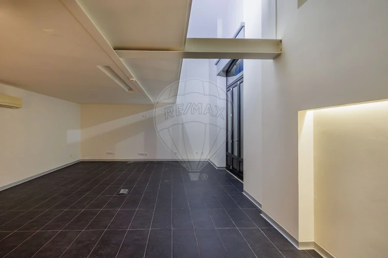 Prédio para Venda em Cedofeita, Santo Ildefonso, Sé, Miragaia, São Nicolau e Vitória Foto 46