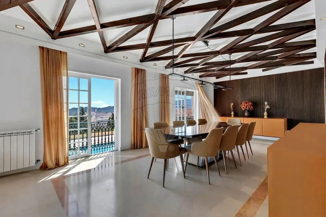 Moradia T9 para Venda em Alhandra, São João dos Montes e Calhandriz Foto 2