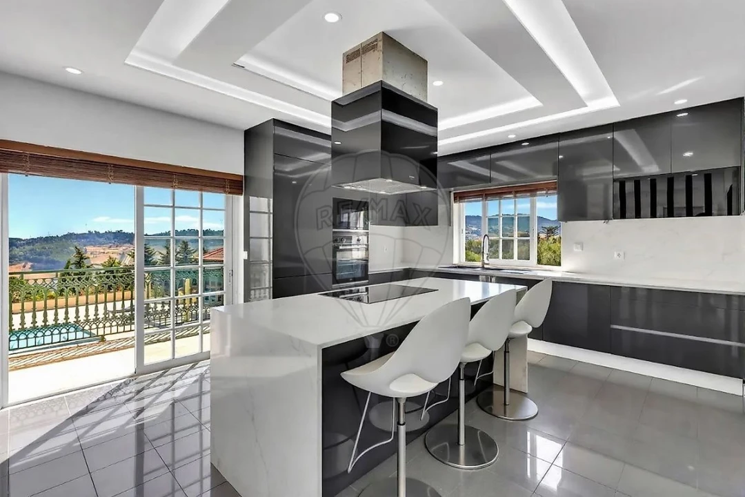 Moradia T9 para Venda em Alhandra, São João dos Montes e Calhandriz Foto 7