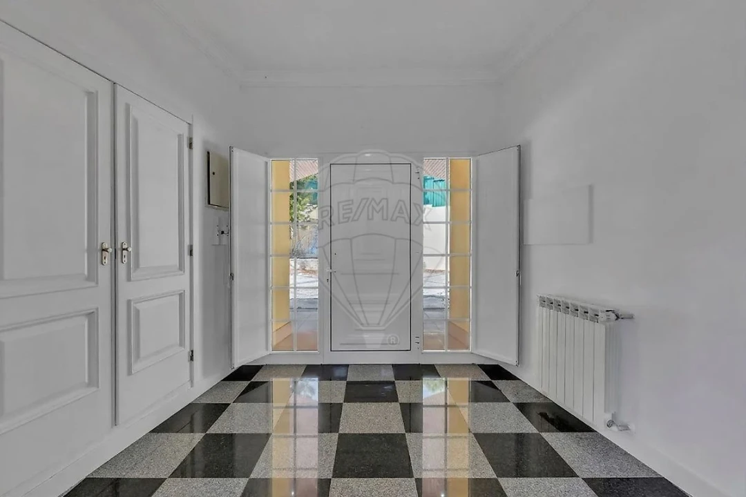 Moradia T9 para Venda em Alhandra, São João dos Montes e Calhandriz Foto 13