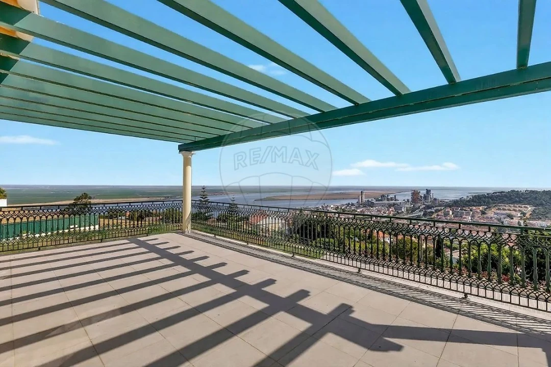 Moradia T9 para Venda em Alhandra, São João dos Montes e Calhandriz Foto 27