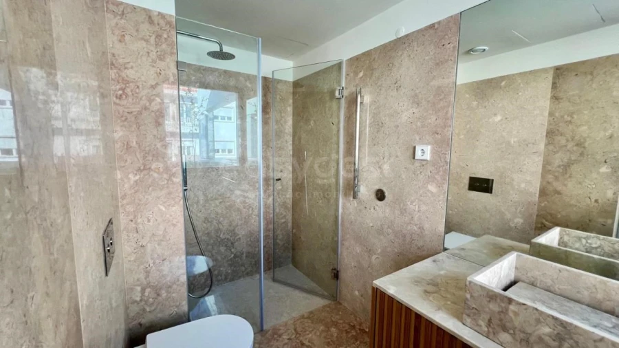 Moradia T4 para Venda em Alcantara Foto 20