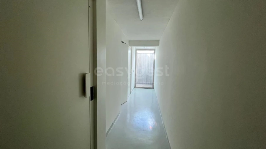 Moradia T4 para Venda em Alcantara Foto 28