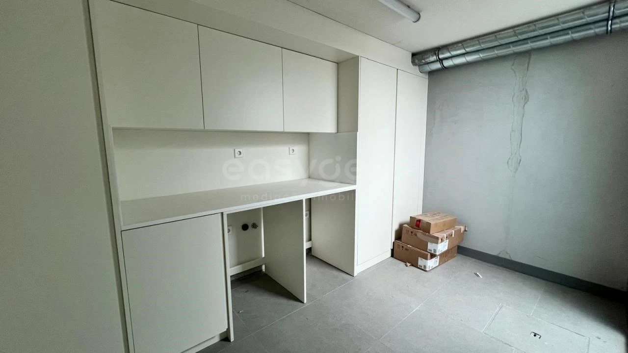 Moradia T4 para Venda em Alcantara Foto 31