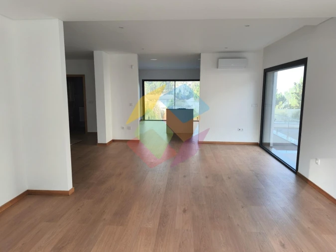 Moradia T4 para Venda em Santa Maria da Feira, Travanca, Sanfins e Espargo Foto 28