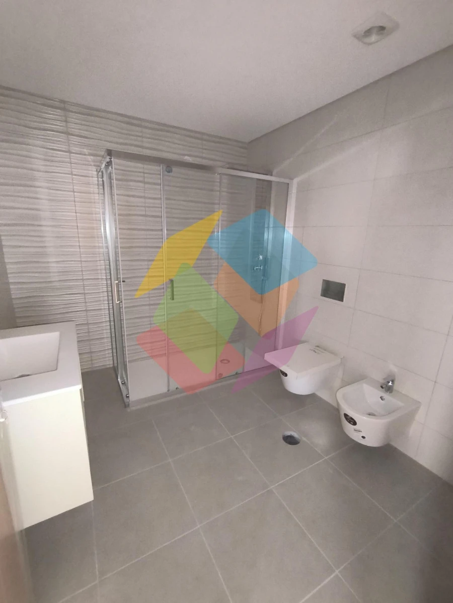 Moradia T4 para Venda em Santa Maria da Feira, Travanca, Sanfins e Espargo Foto 44