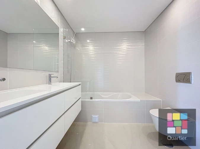 Moradia T4 para Venda em Charneca de Caparica e Sobreda Foto 3