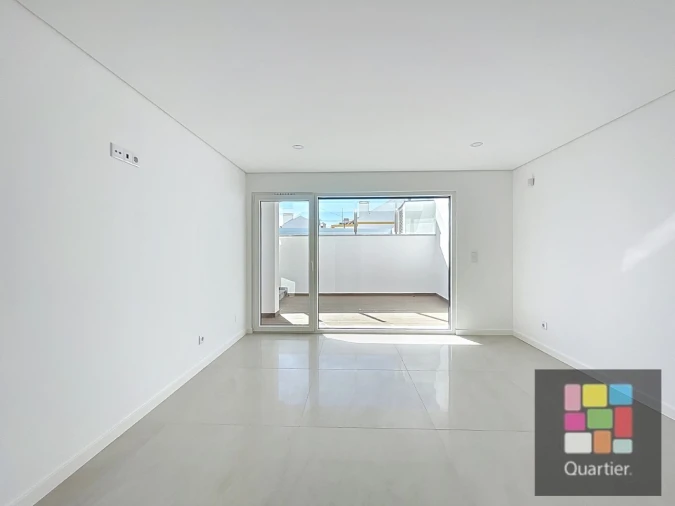 Moradia T4 para Venda em Charneca de Caparica e Sobreda Foto 14