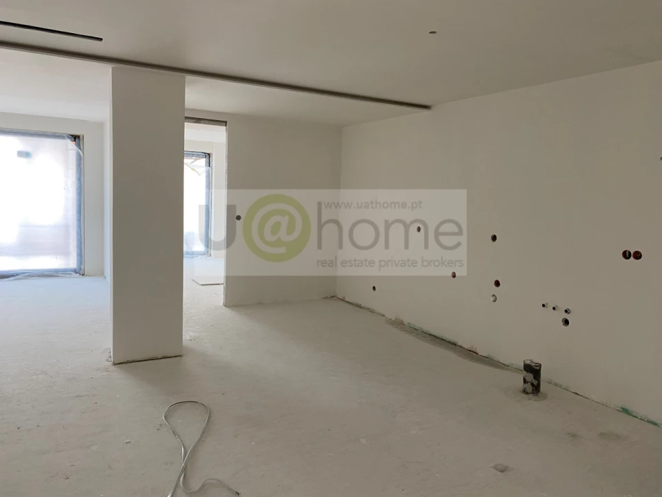 Apartamento T1 para Venda em Avenidas Novas Foto 9