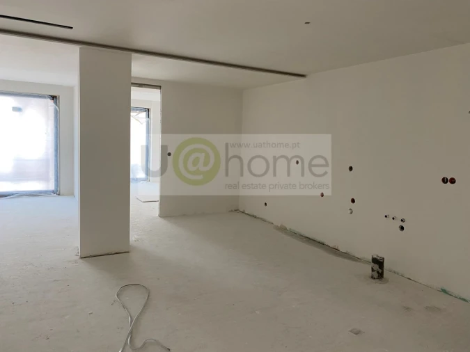 Apartamento T1 para Venda em Avenidas Novas Foto 9