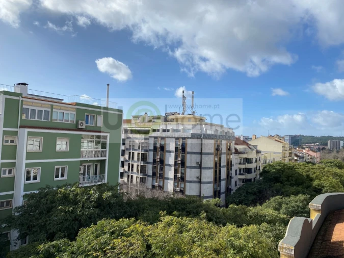 Apartamento T1 para Venda em Avenidas Novas Foto 17