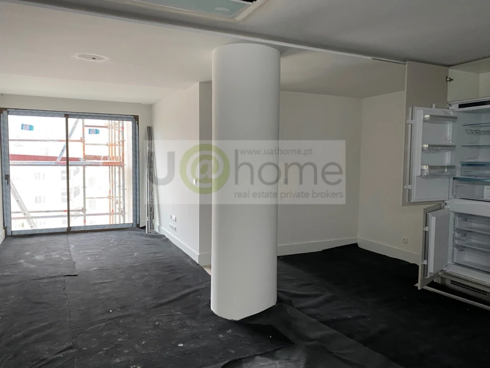 Apartamento T2 para Venda em Avenidas Novas Foto 4