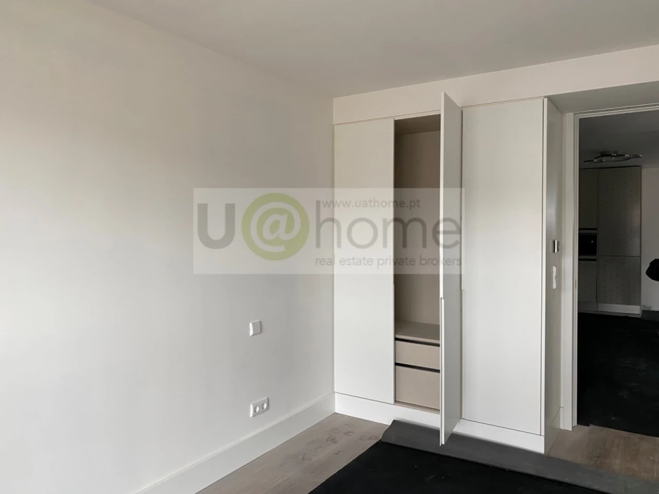 Apartamento T2 para Venda em Avenidas Novas Foto 10