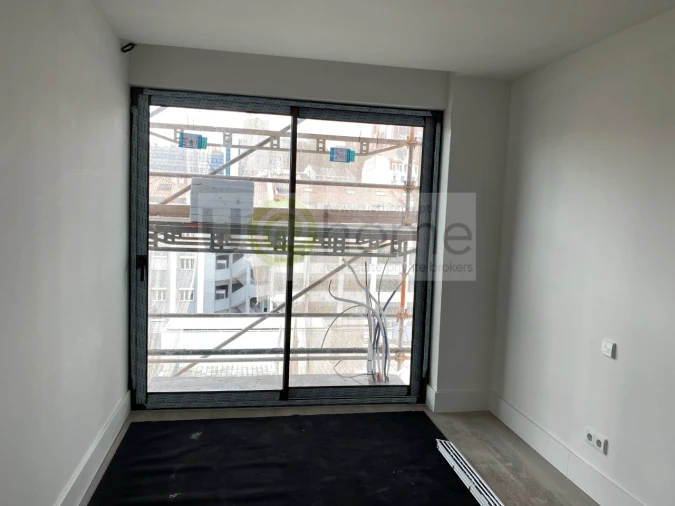 Apartamento T2 para Venda em Avenidas Novas Foto 7