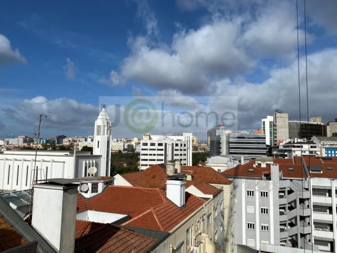 Apartamento T2 para Venda em Avenidas Novas Foto 29