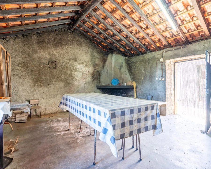 Quinta T3 para Venda em Vale de Prazeres e Mata da Rainha Foto 18