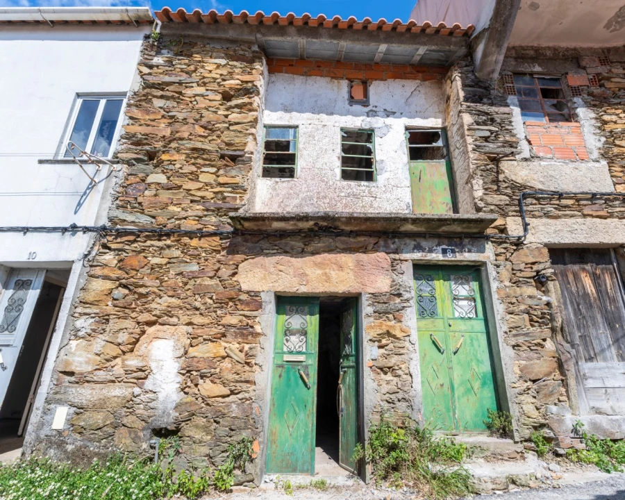 Moradia T6 para Venda em Unhais da Serra Foto 16