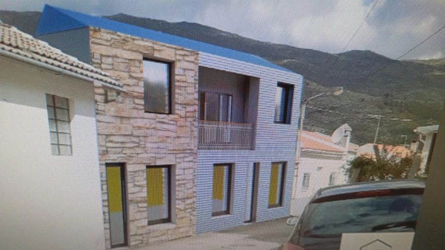 Moradia T6 para Venda em Unhais da Serra Foto 5