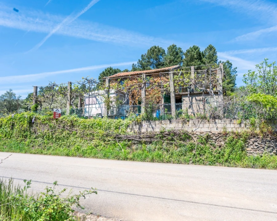 Quinta T3 para Venda em Teixoso e Sarzedo Foto 7
