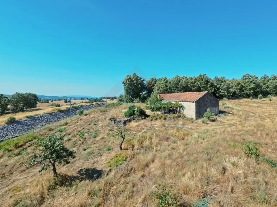 Quinta T2 para Venda em Covilhã e Canhoso Foto 1