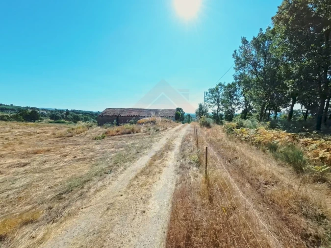 Quinta T2 para Venda em Covilhã e Canhoso Foto 11