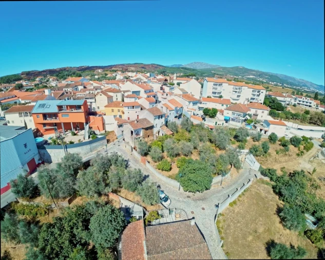 Moradia T5 para Venda em Dominguizo Foto 8