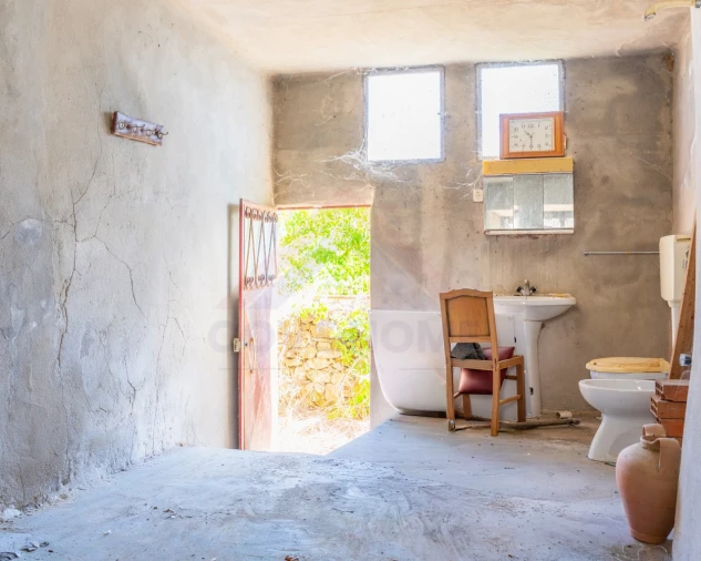 Moradia T5 para Venda em Dominguizo Foto 14