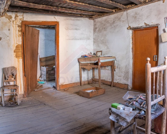 Moradia T5 para Venda em Dominguizo Foto 16