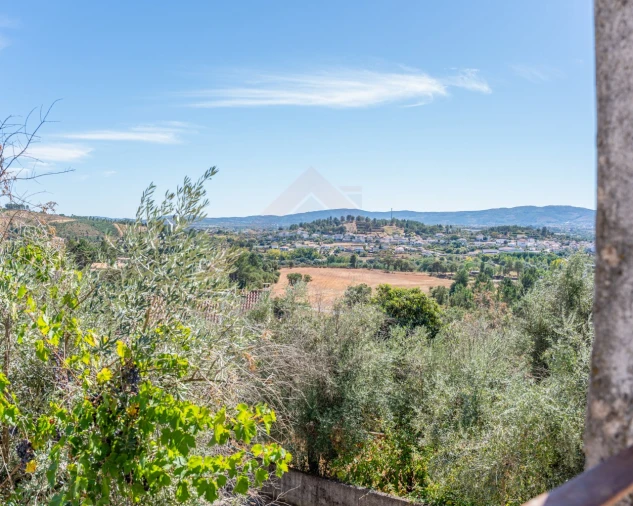 Moradia T3 para Venda em Dominguizo Foto 4