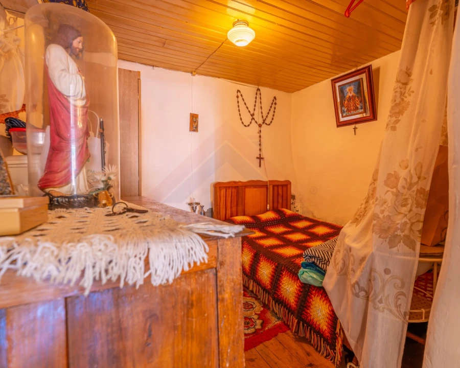 Moradia T4 para Venda em Covilhã e Canhoso Foto 6