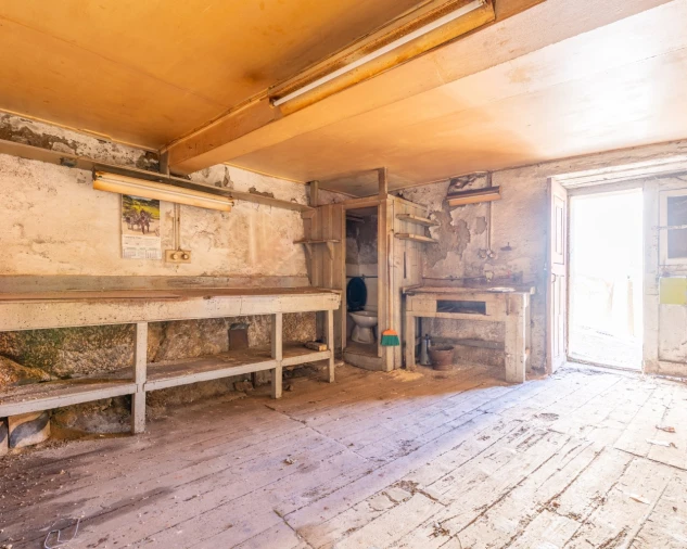 Moradia T4 para Venda em Covilhã e Canhoso Foto 5