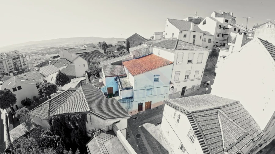 Moradia T4 para Venda em Covilhã e Canhoso Foto 17