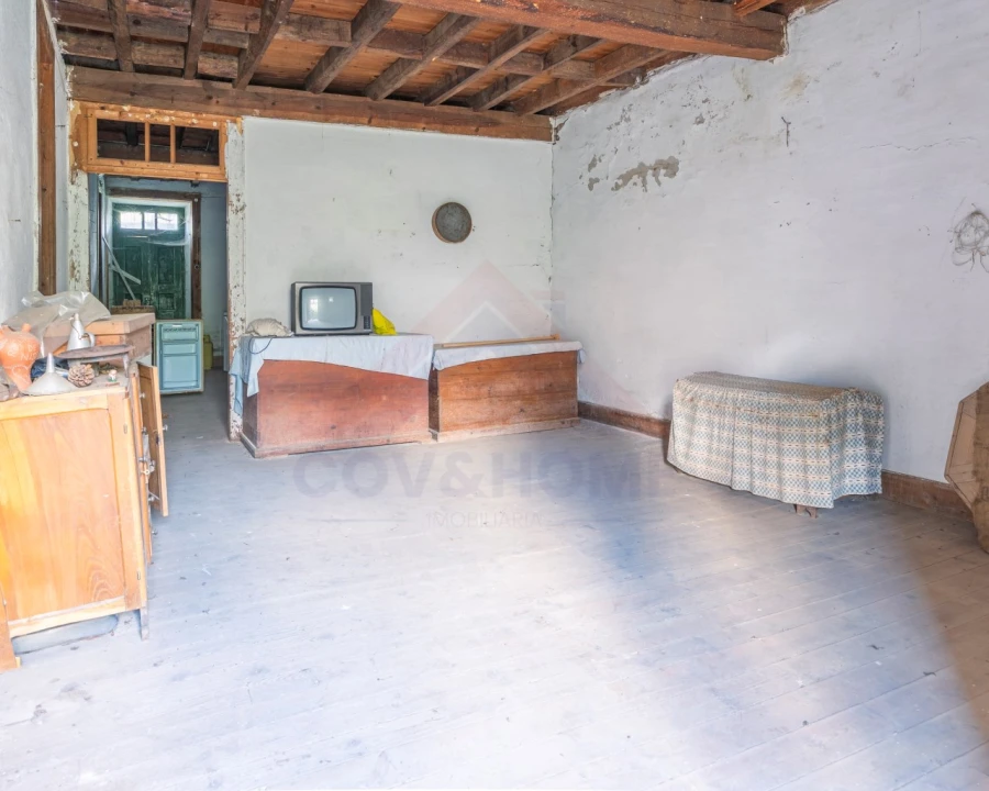 Moradia T7 para Venda em Aldeia de São Francisco de Assis Foto 13