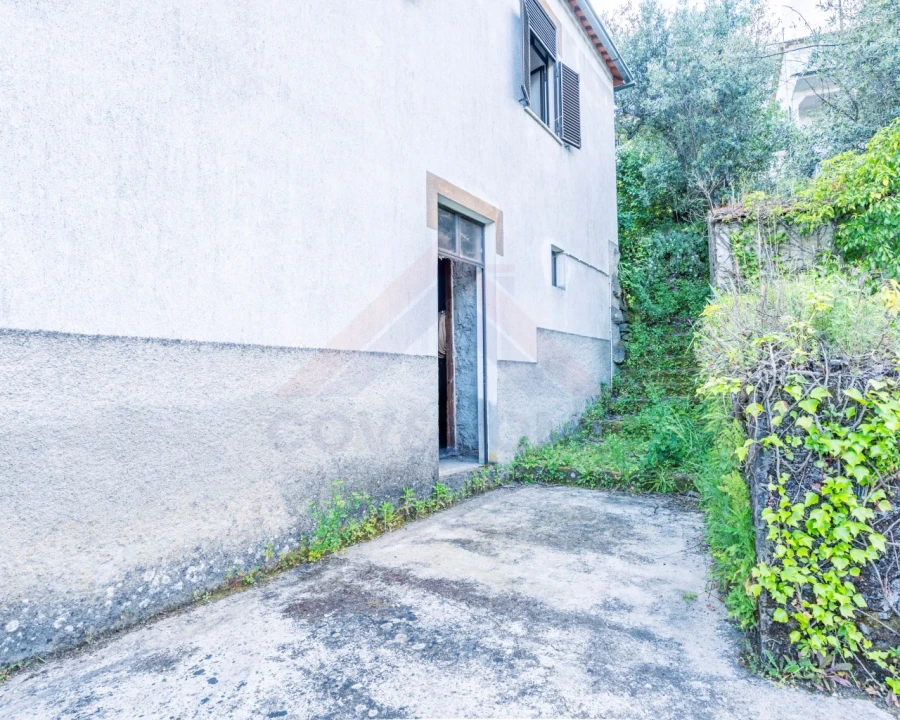 Moradia T7 para Venda em Aldeia de São Francisco de Assis Foto 12