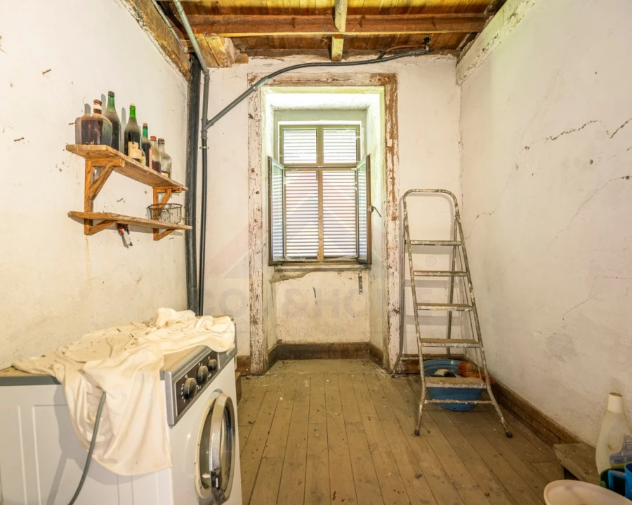 Moradia T7 para Venda em Aldeia de São Francisco de Assis Foto 17