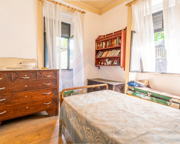 Moradia T7 para Venda em Aldeia de São Francisco de Assis Foto 9