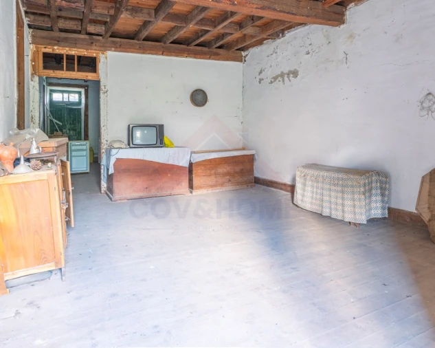 Moradia T7 para Venda em Aldeia de São Francisco de Assis Foto 13