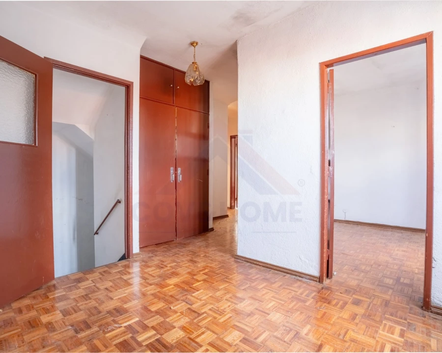 Moradia T3 para Venda em Souto da Casa Foto 9