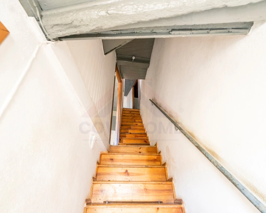 Moradia T2 para Venda em Tortosendo Foto 23