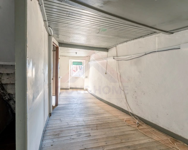 Moradia T2 para Venda em Tortosendo Foto 12