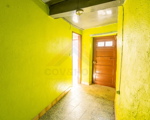 Moradia T2 para Venda em Tortosendo Foto 24