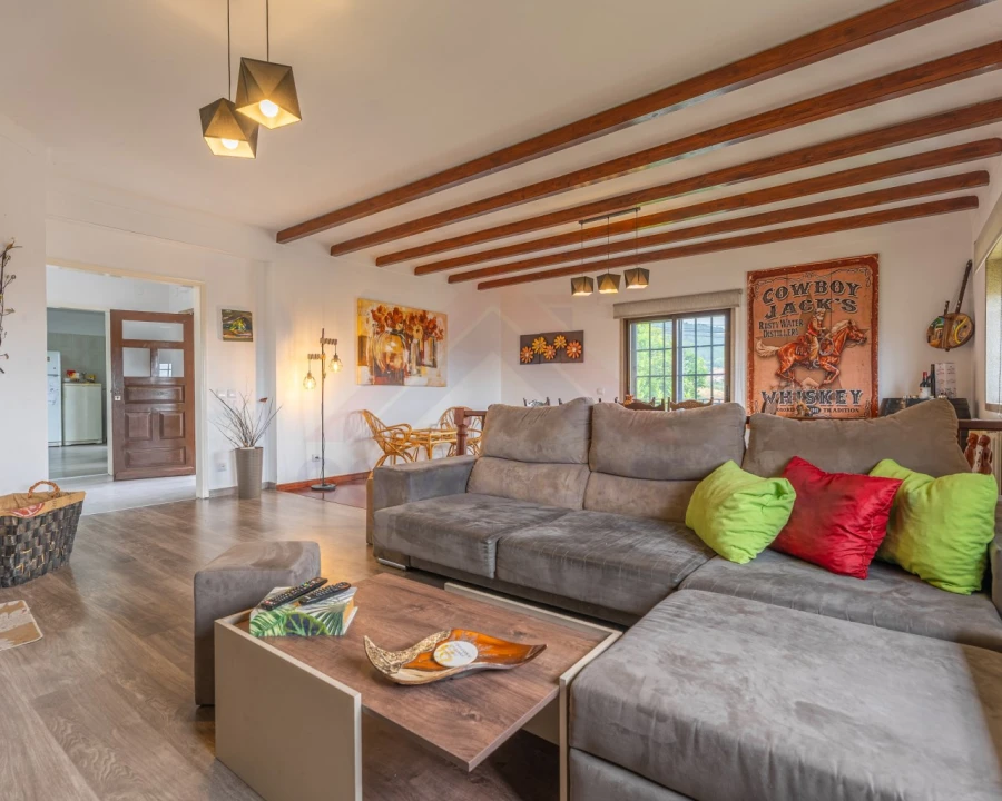 Moradia T3 para Venda em Tortosendo Foto 1