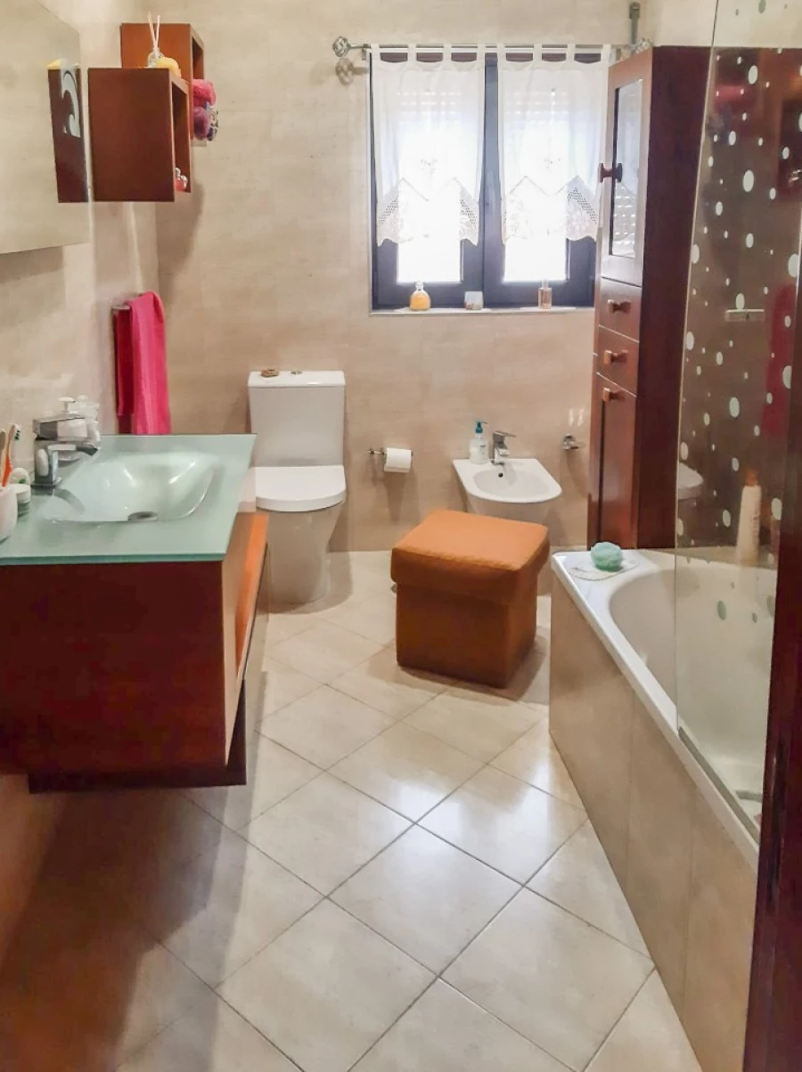 Moradia T3 para Venda em Figueiro do Campo Foto 4