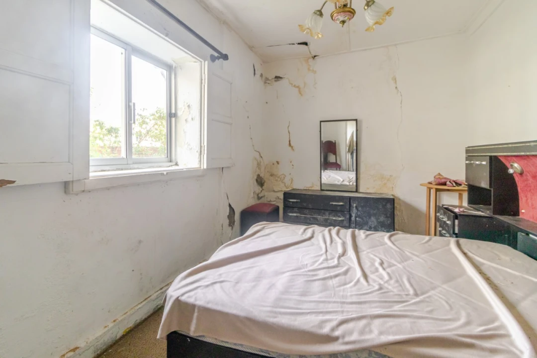 Moradia T2 para Venda em São Pedro Foto 12