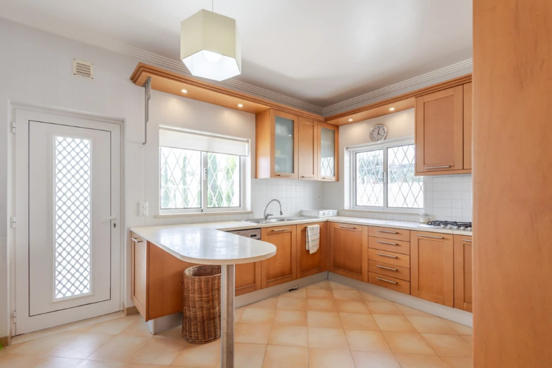 Moradia T5 para Venda em Buarcos Foto 12