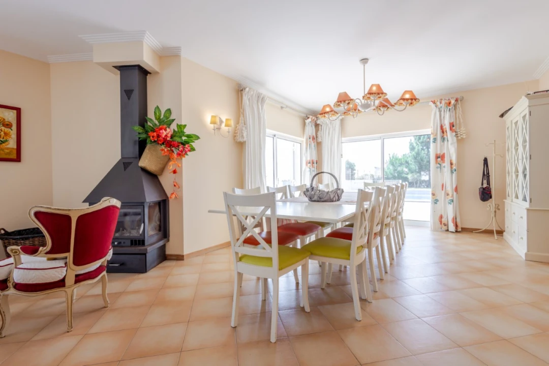 Moradia T5 para Venda em Buarcos Foto 5