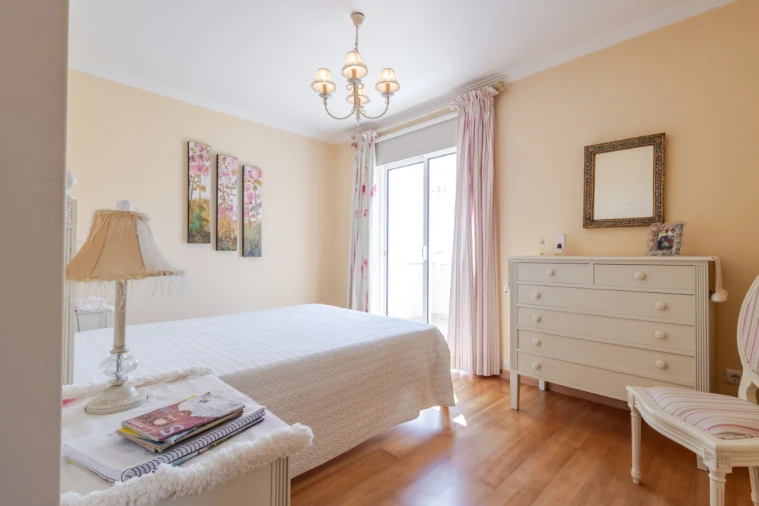 Moradia T5 para Venda em Buarcos Foto 8